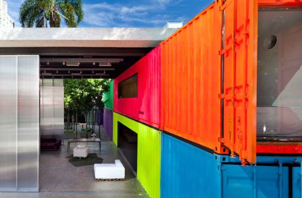 Painted-Shipping-Containers-2