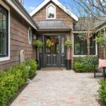 10 Easy Ways to Give Your Entryway and Front Yard a Holiday Boost
